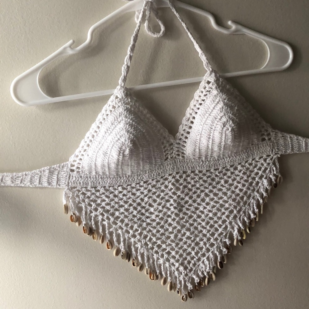 tie around seashell top